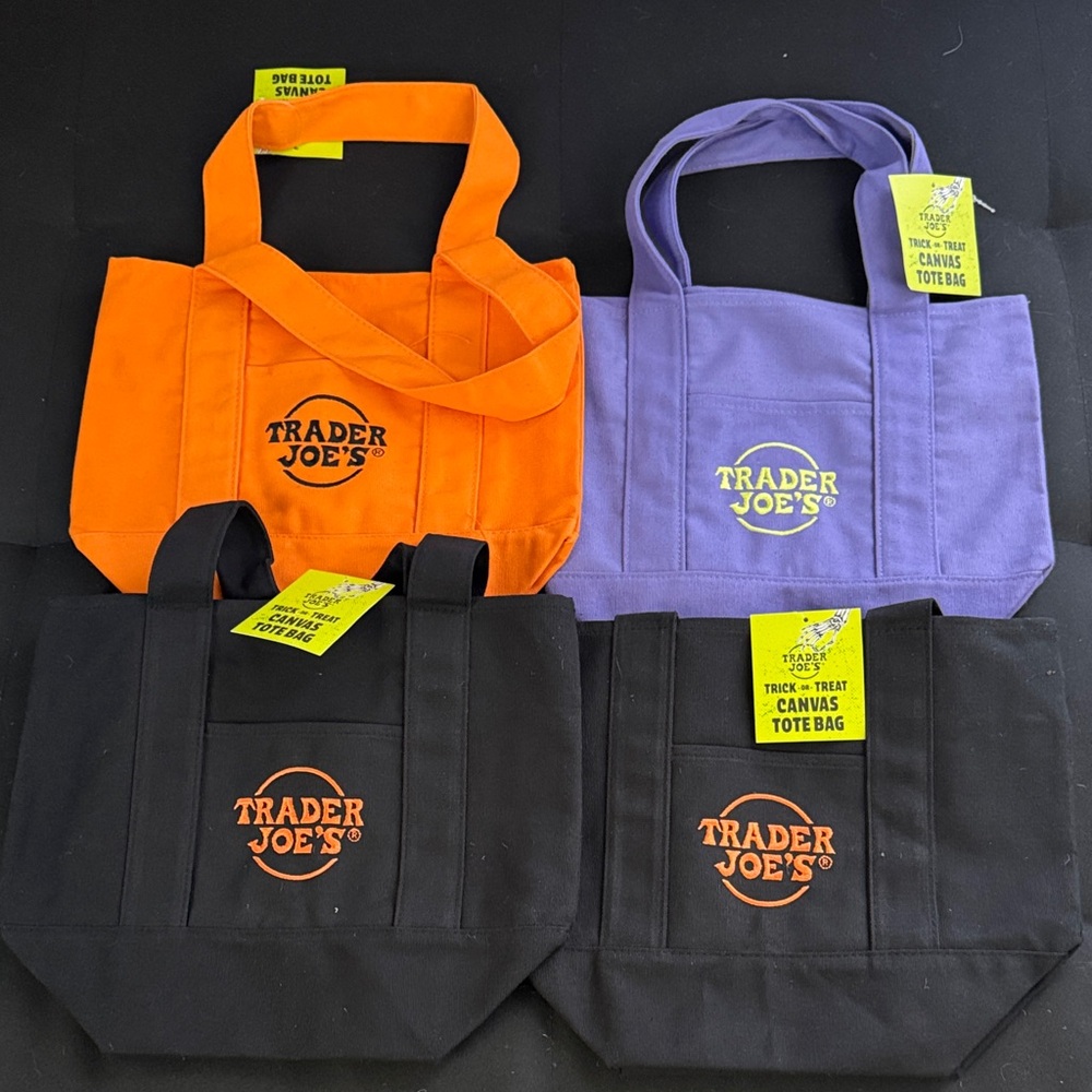 NWT Set of 4 Trader Joe’s Halloween Mini Tote